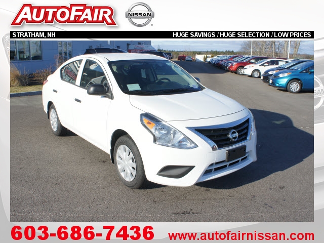 2015 Versa S - Bluetooth, A/C, CD Audio, Traction Control 2015 Versa S - Bluetooth, A/C, CD Audio, Traction Control